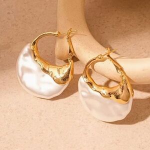 NEW Moira Wavy 18K Gold Plated and Freshwater Pearl Hoop Statement Earrings